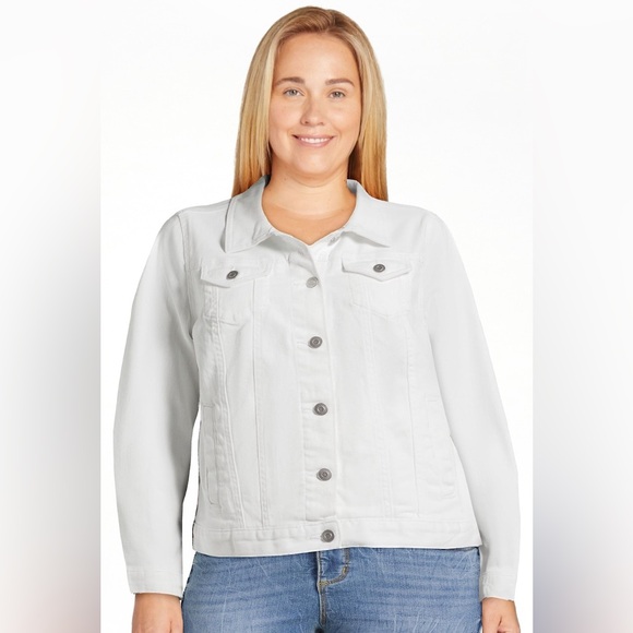 Time and Tru Jackets & Blazers - NWT Time and Tru White Denim Jacket XXL